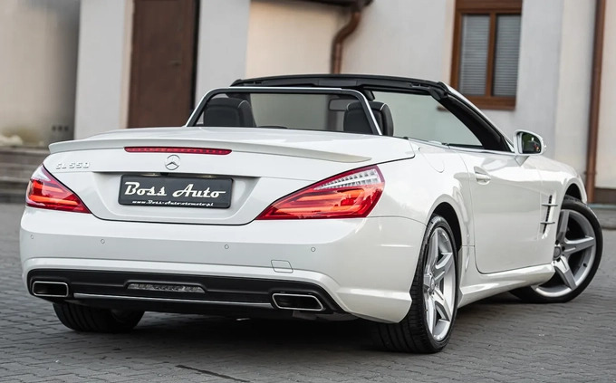 Mercedes-Benz SL cena 333550 przebieg: 16550, rok produkcji 2013 z Pruszcz Gdański małe 466